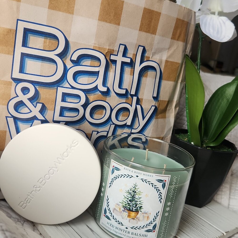 Bath & Body Works Iced Winter Balsam 3 wick candle soy wax blend